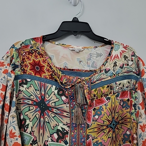 John MarkWoven Floral Print Split Neck 3/4 Cuffed  Tassel Tie Embroidered Tunic - Picture 4 of 10
